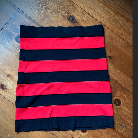 TRISTAN - Bold Stripes Pencil Skirt – Red & Black - size medium - Picture 4 of 7